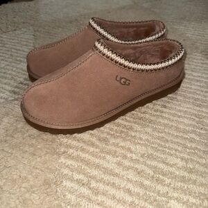 UGG Tasman in Rocky Oak size 9 men’s or Women’s 10